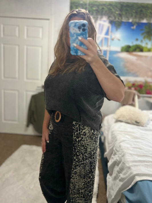 Coastal Breeze Short Sleeve Exposed Seam Acid Washed Top