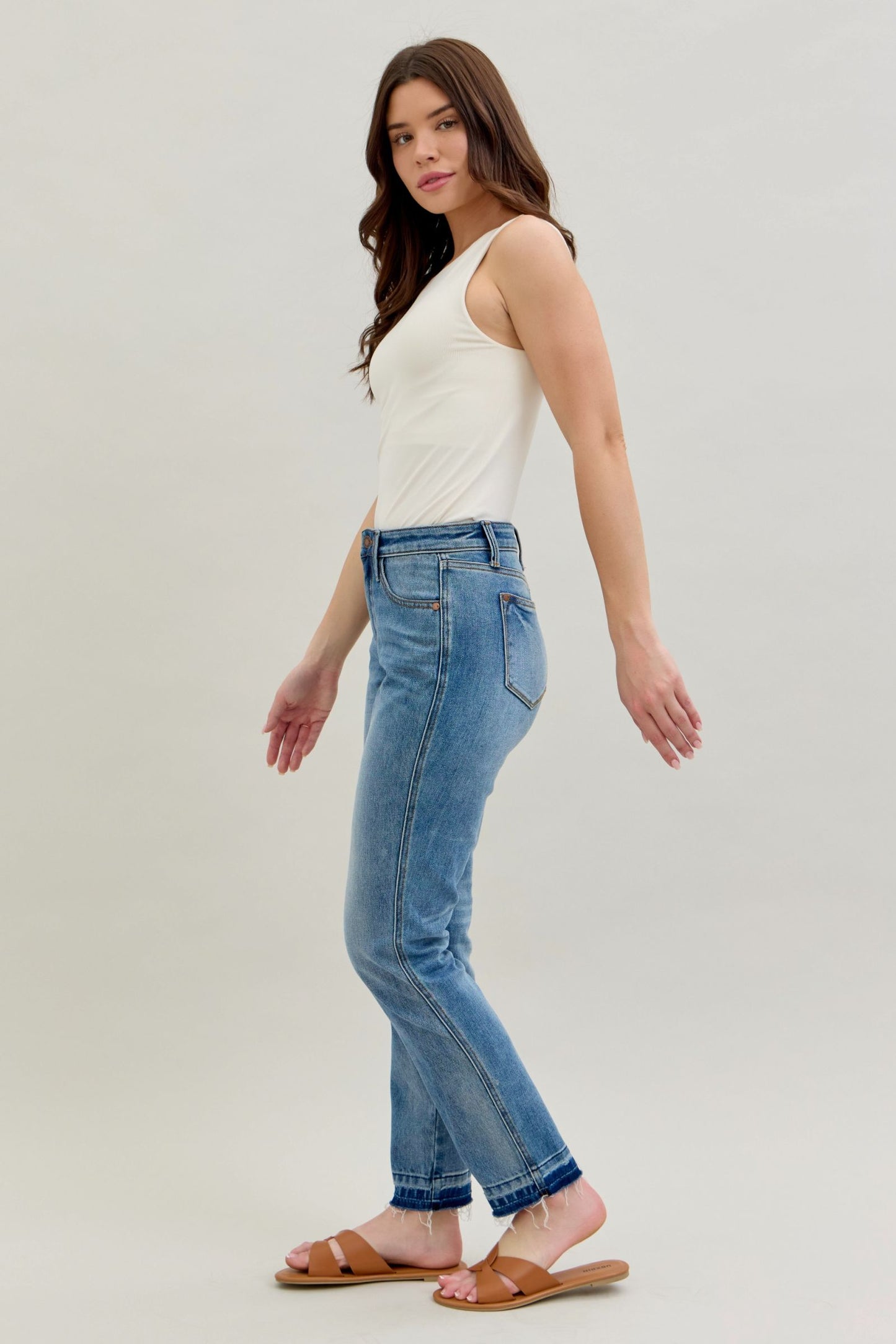 Judy Blue High waisted Frayed Hem Boyfriend Fit