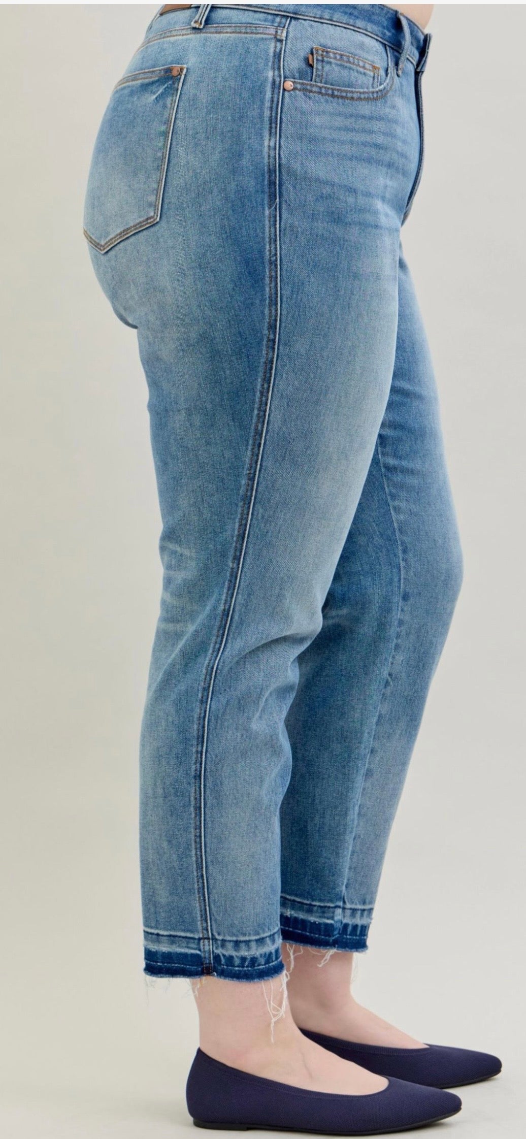 Judy Blue Mid Rise Ankle Denim Jeans